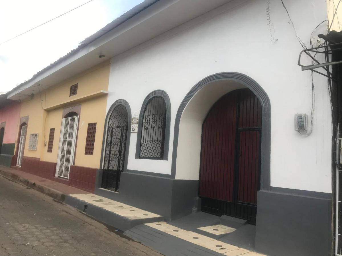El Callejon Guest House Леон Екстер'єр фото
