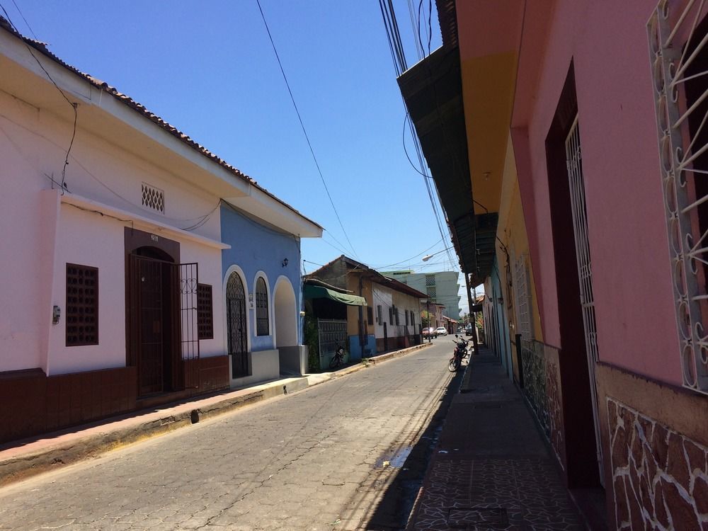 El Callejon Guest House Леон Екстер'єр фото
