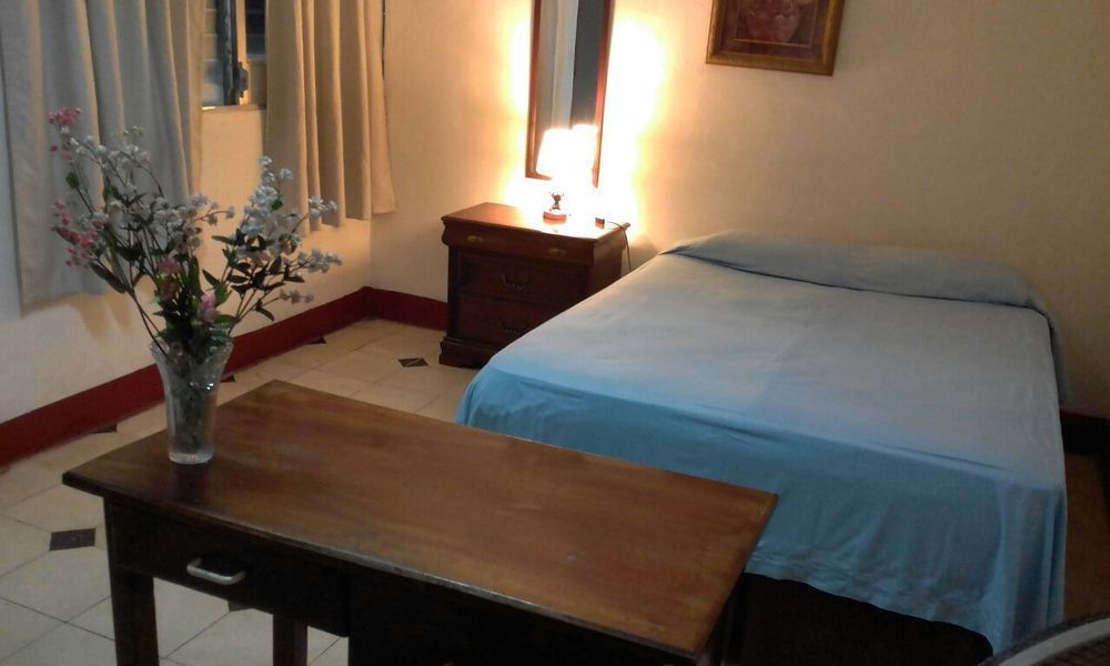 El Callejon Guest House Леон Екстер'єр фото